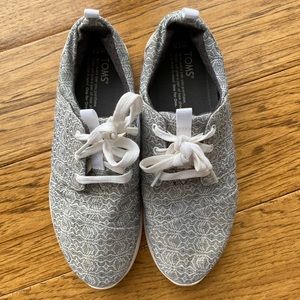 Toms Sneakers 🆕